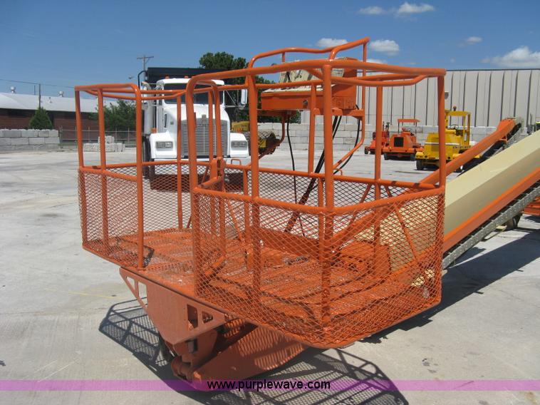 image for item A6433 1991 JLG 110HX boom lift