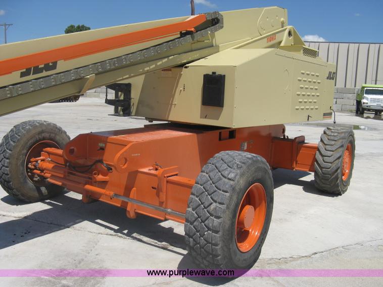 image for item A6433 1991 JLG 110HX boom lift