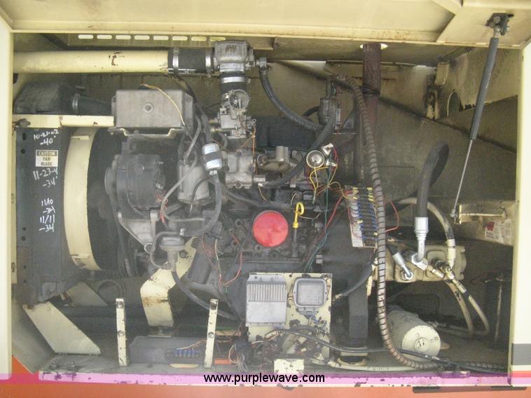 image for item A6433 1991 JLG 110HX boom lift