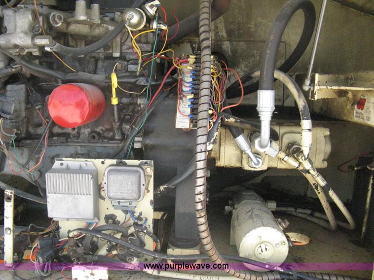 image for item A6433 1991 JLG 110HX boom lift