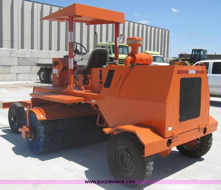 image for item A6434 Broce RC300 broom