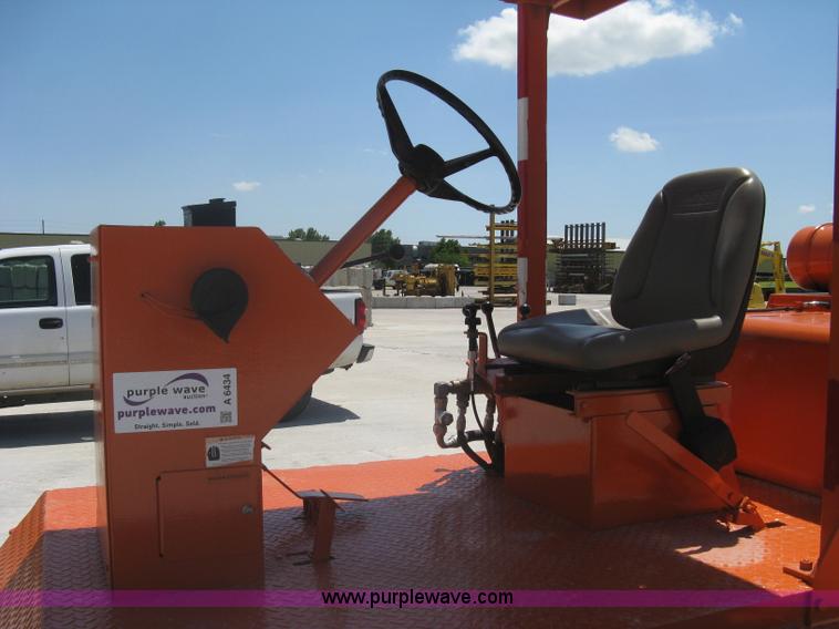 image for item A6434 Broce RC300 broom