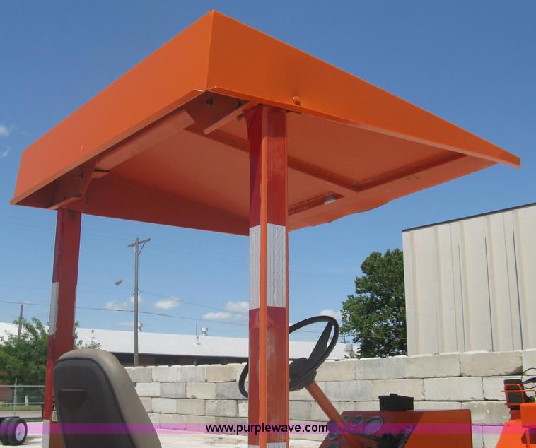 image for item A6434 Broce RC300 broom