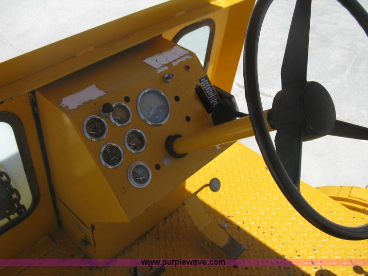 image for item A6435 Broce RJ300 broom