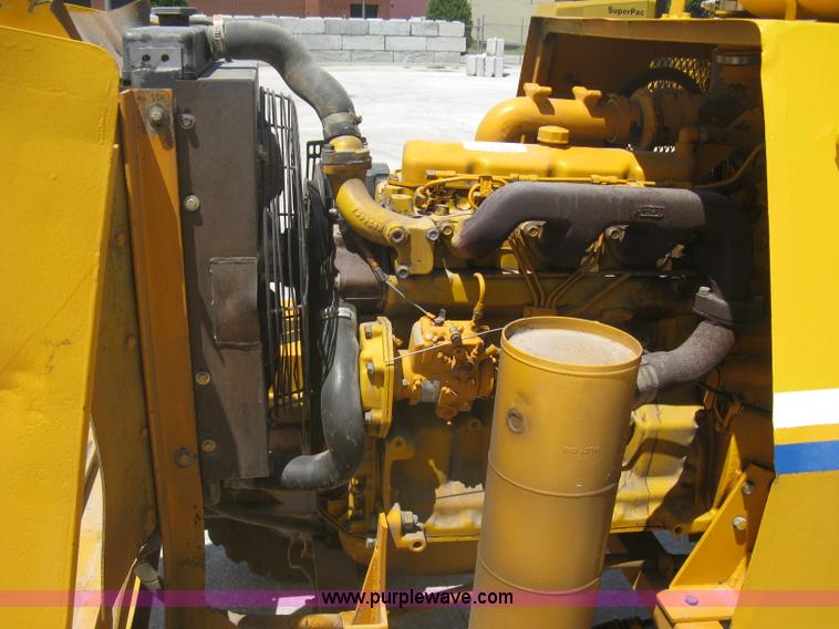 image for item A6435 Broce RJ300 broom