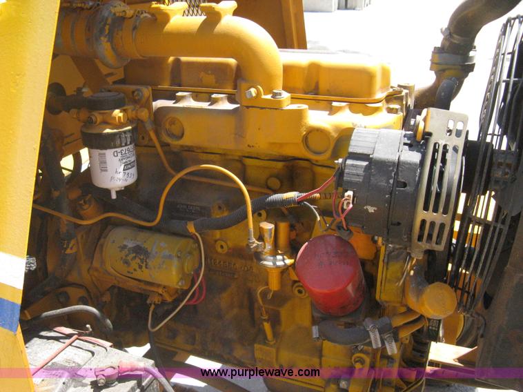 image for item A6435 Broce RJ300 broom