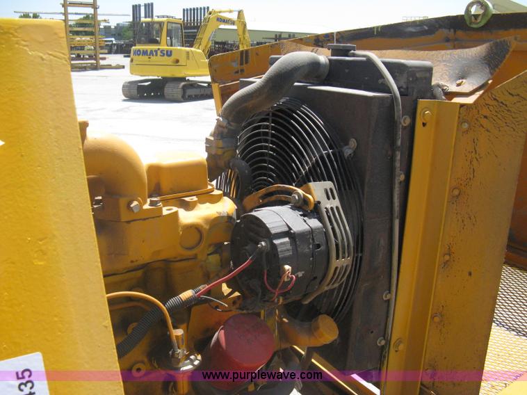 image for item A6435 Broce RJ300 broom