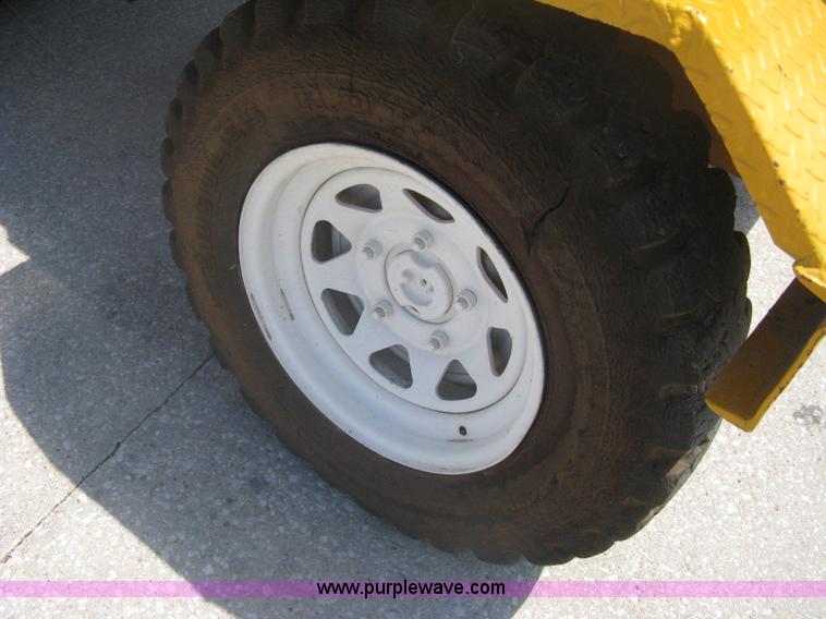 image for item A6435 Broce RJ300 broom