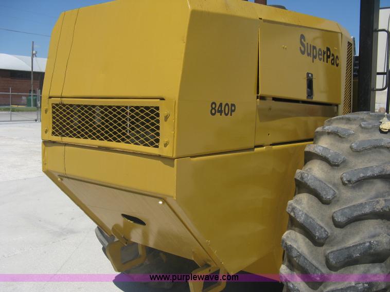 image for item A6437 Champion 840P SuperPac vibratory padfoot roller