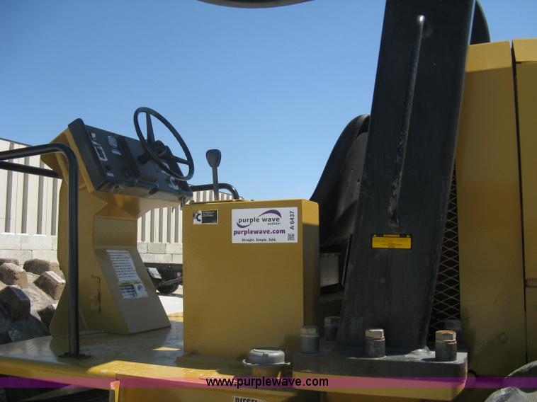 image for item A6437 Champion 840P SuperPac vibratory padfoot roller