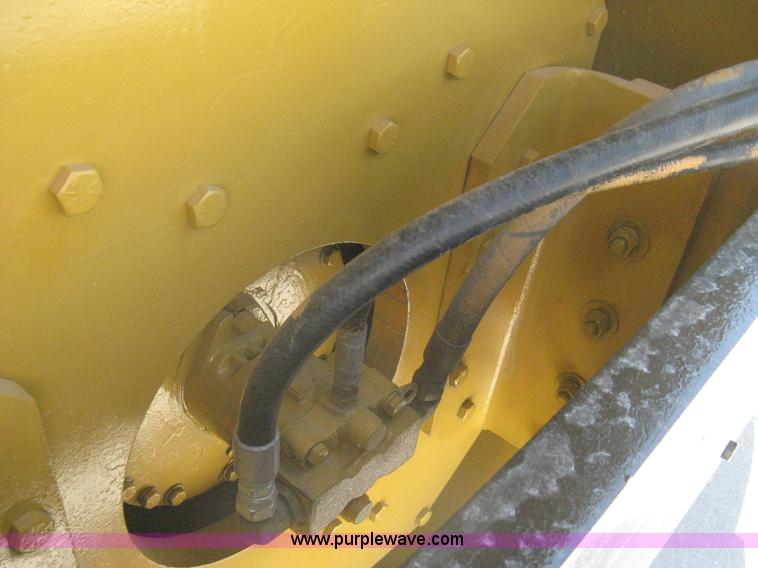 image for item A6437 Champion 840P SuperPac vibratory padfoot roller