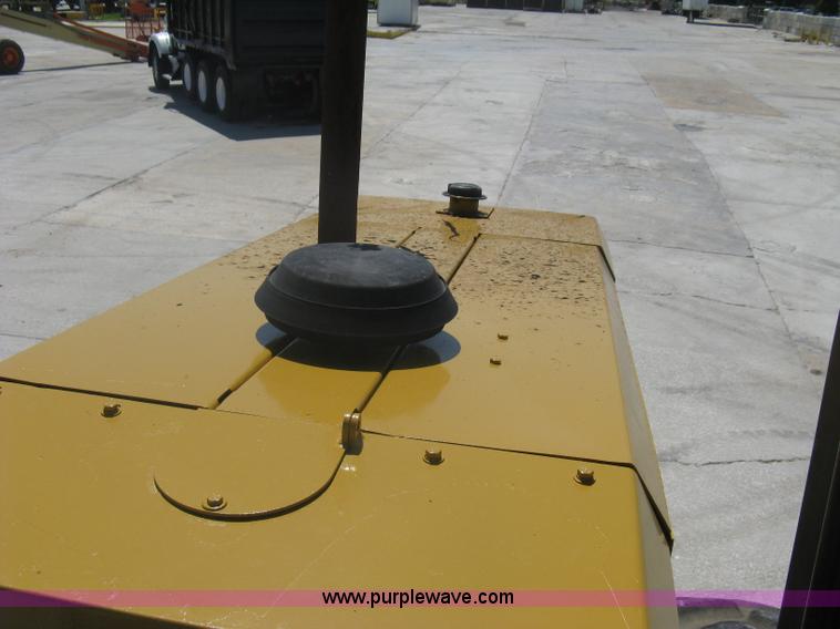 image for item A6437 Champion 840P SuperPac vibratory padfoot roller