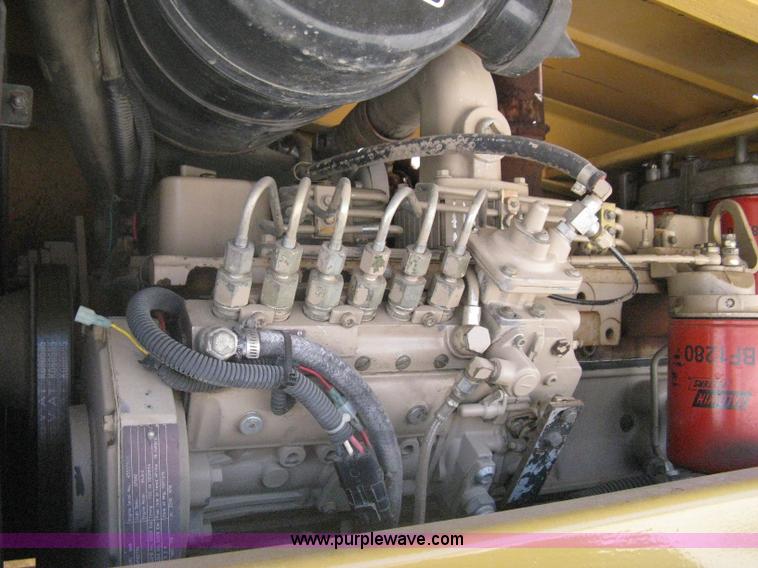 image for item A6437 Champion 840P SuperPac vibratory padfoot roller