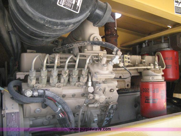 image for item A6437 Champion 840P SuperPac vibratory padfoot roller