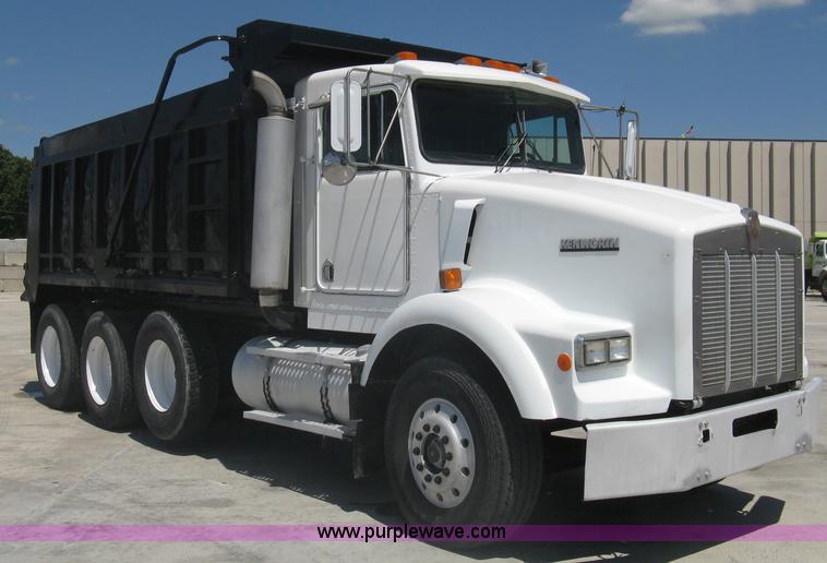 image for item A6438 1994 Kenworth T800B dump truck