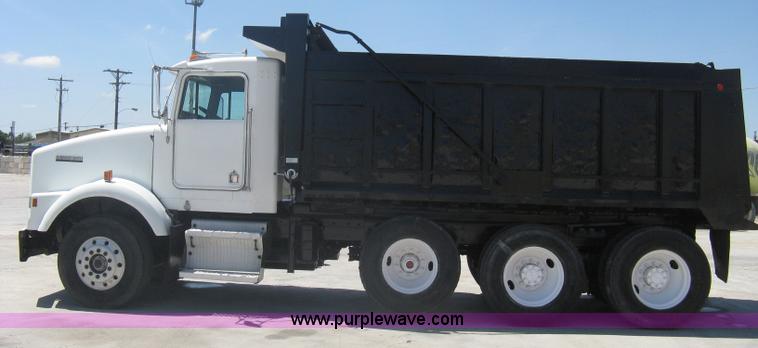 image for item A6438 1994 Kenworth T800B dump truck