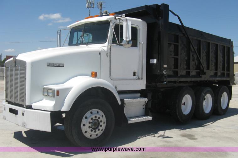 image for item A6438 1994 Kenworth T800B dump truck