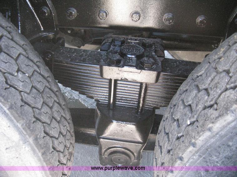 image for item A6438 1994 Kenworth T800B dump truck