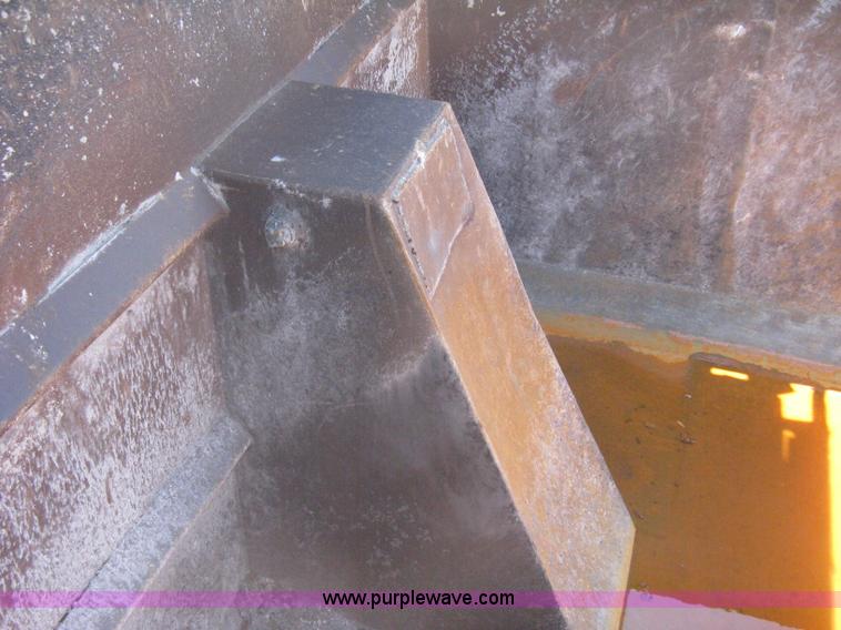 image for item A6438 1994 Kenworth T800B dump truck