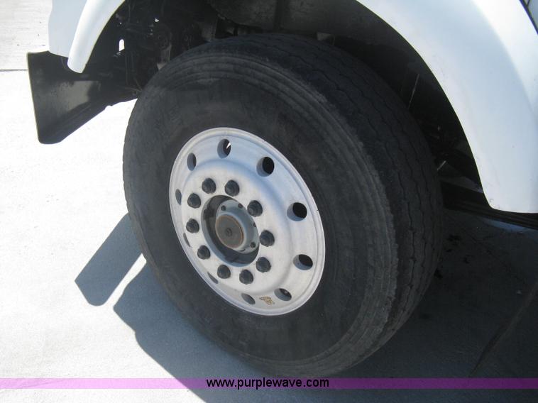 image for item A6438 1994 Kenworth T800B dump truck