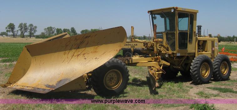 image for item A6441 1983 Caterpillar 120G motor grader