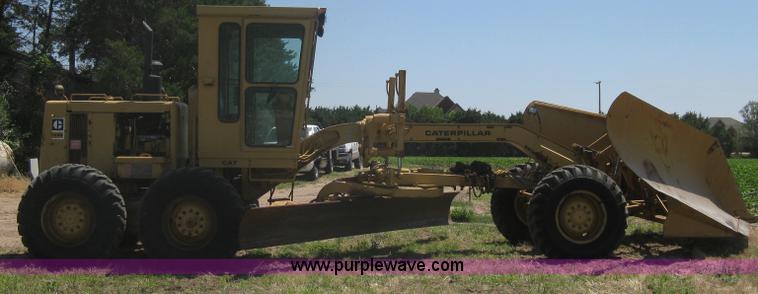 image for item A6441 1983 Caterpillar 120G motor grader