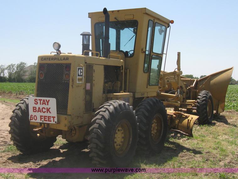 image for item A6441 1983 Caterpillar 120G motor grader