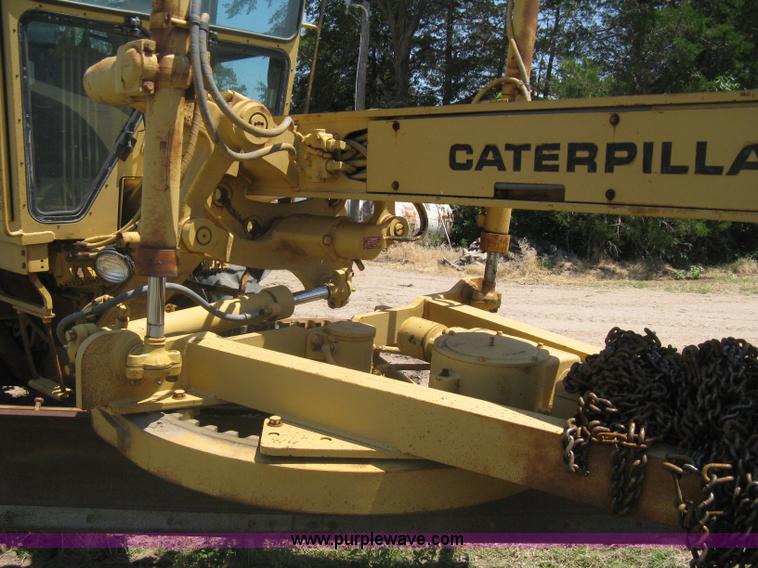 image for item A6441 1983 Caterpillar 120G motor grader