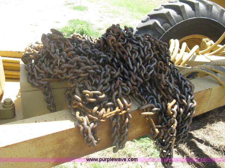 image for item A6441 1983 Caterpillar 120G motor grader