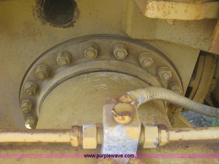 image for item A6441 1983 Caterpillar 120G motor grader