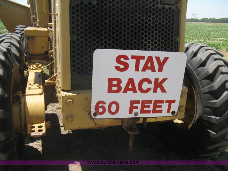 image for item A6441 1983 Caterpillar 120G motor grader