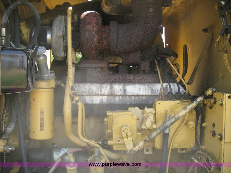 image for item A6441 1983 Caterpillar 120G motor grader