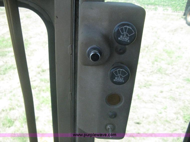 image for item A6441 1983 Caterpillar 120G motor grader