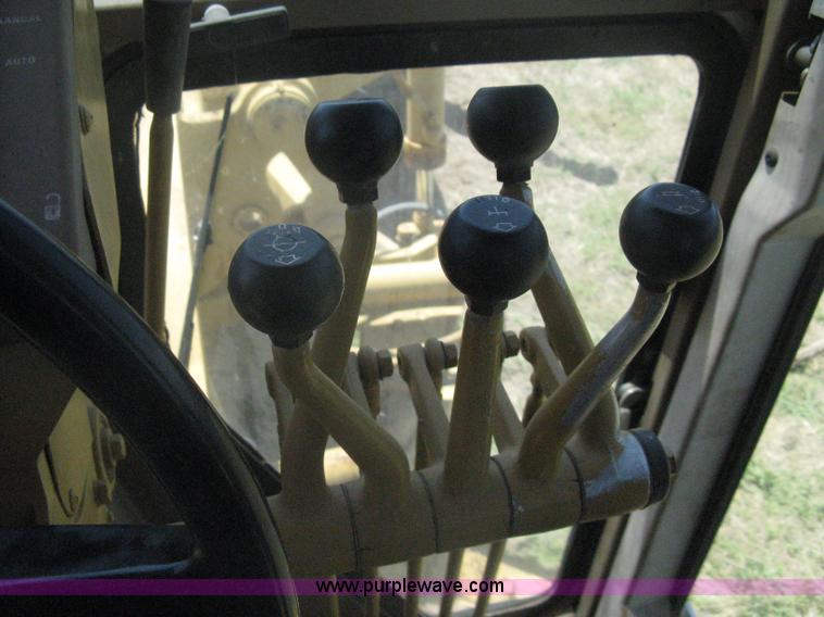 image for item A6441 1983 Caterpillar 120G motor grader