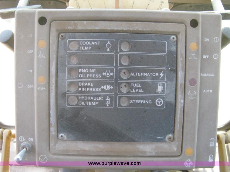 image for item A6441 1983 Caterpillar 120G motor grader