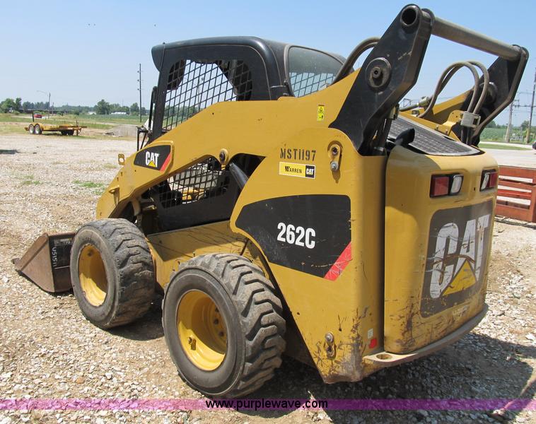 image for item B2730 2009 Caterpillar 262C skid steer