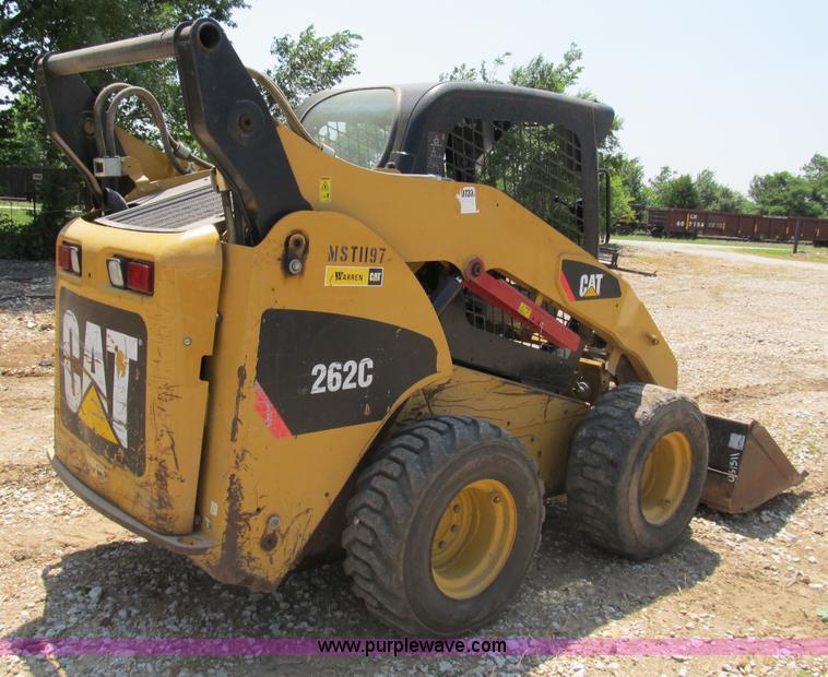 image for item B2730 2009 Caterpillar 262C skid steer