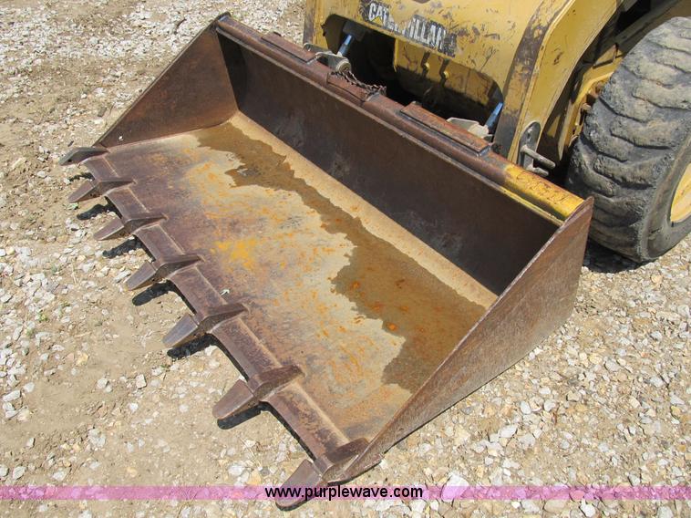 image for item B2730 2009 Caterpillar 262C skid steer