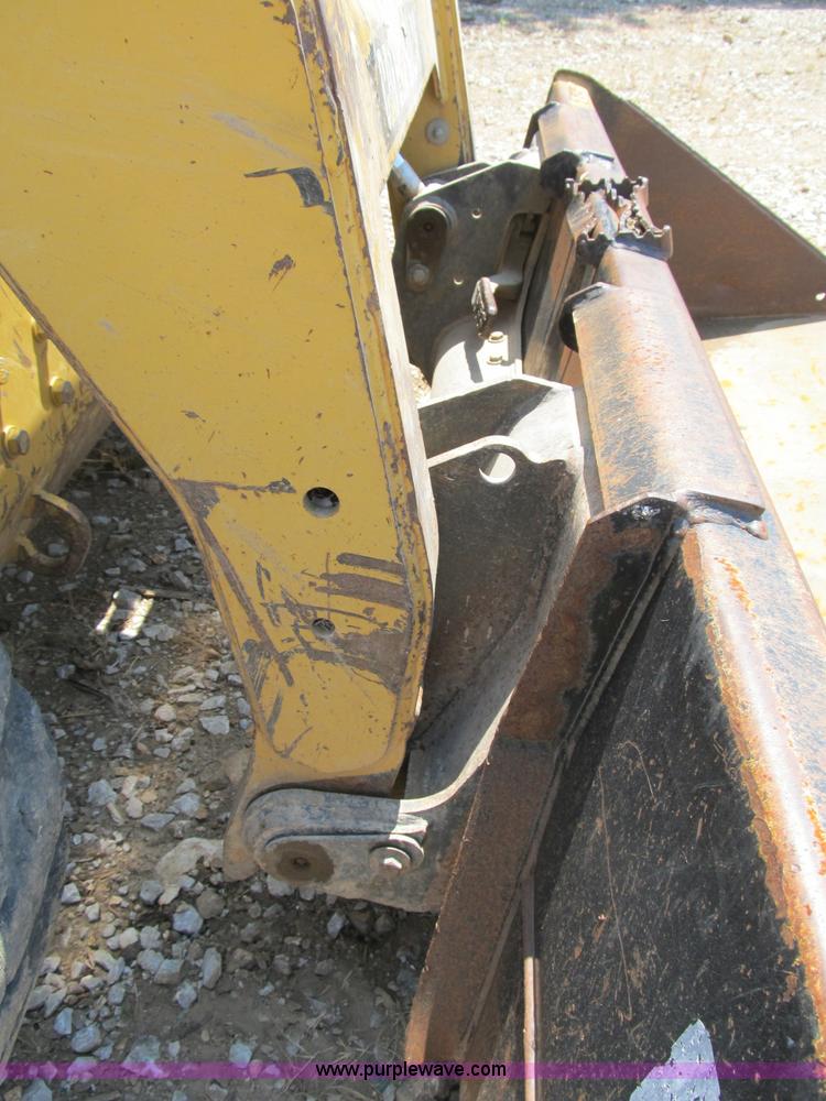 image for item B2730 2009 Caterpillar 262C skid steer