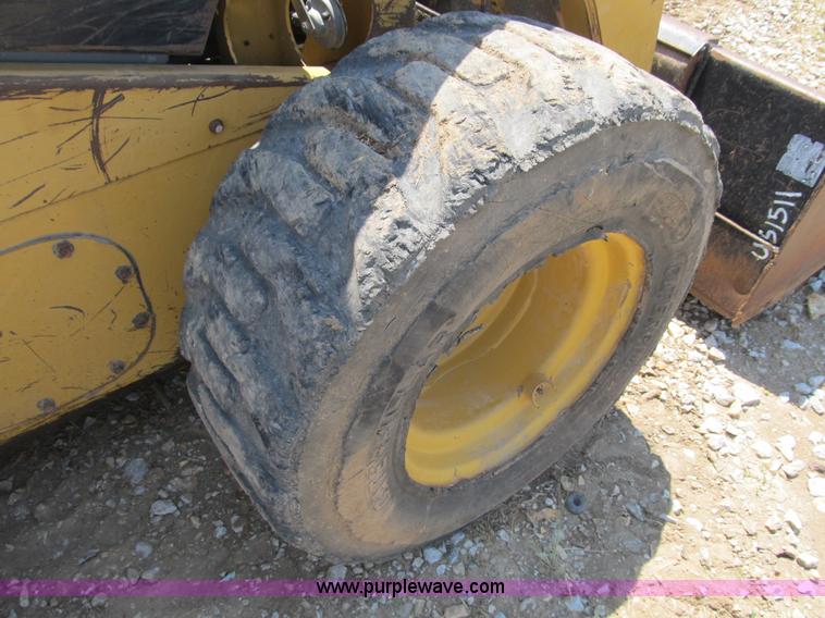 image for item B2730 2009 Caterpillar 262C skid steer