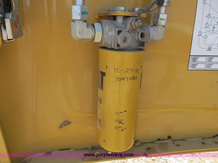 image for item B2730 2009 Caterpillar 262C skid steer