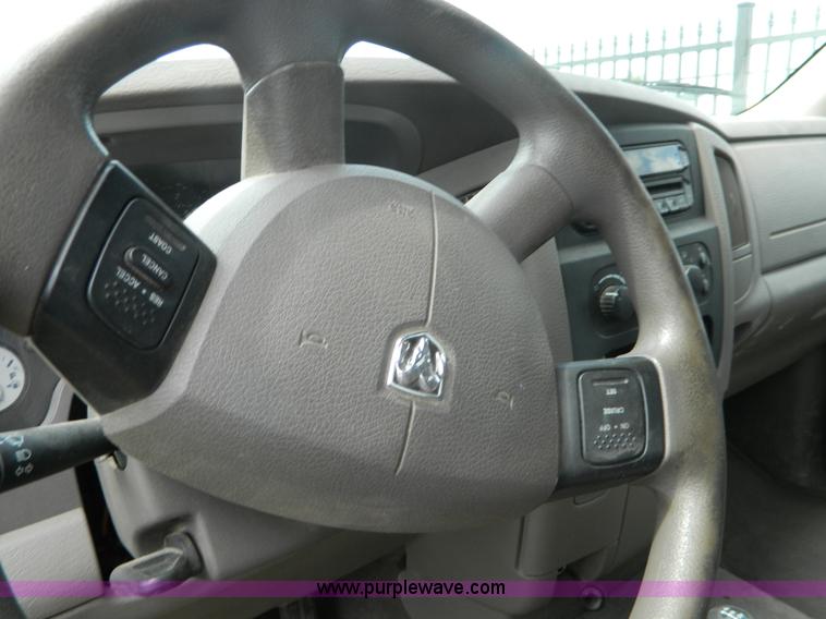 image for item B3749 2004 Dodge Ram 1500 Crew Cab pickup truck