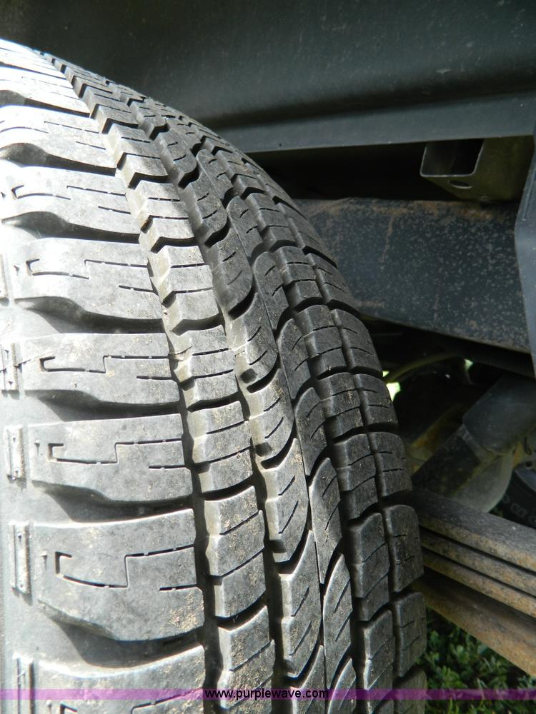 image for item B3750 2004 Dodge Ram 1500 pickup truck