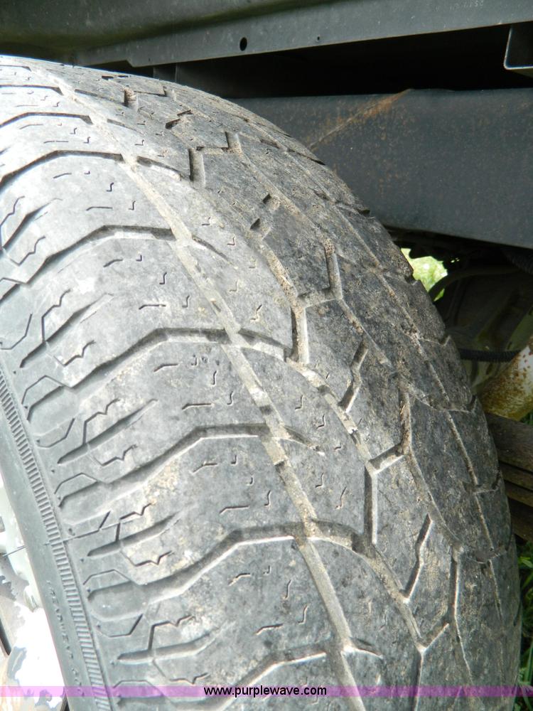 image for item B3752 2002 Dodge Ram 1500 pickup truck