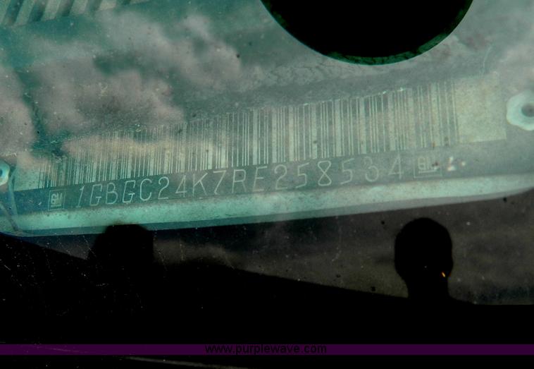 image for item B3753 1994 Chevrolet 2500 utility pickup truck