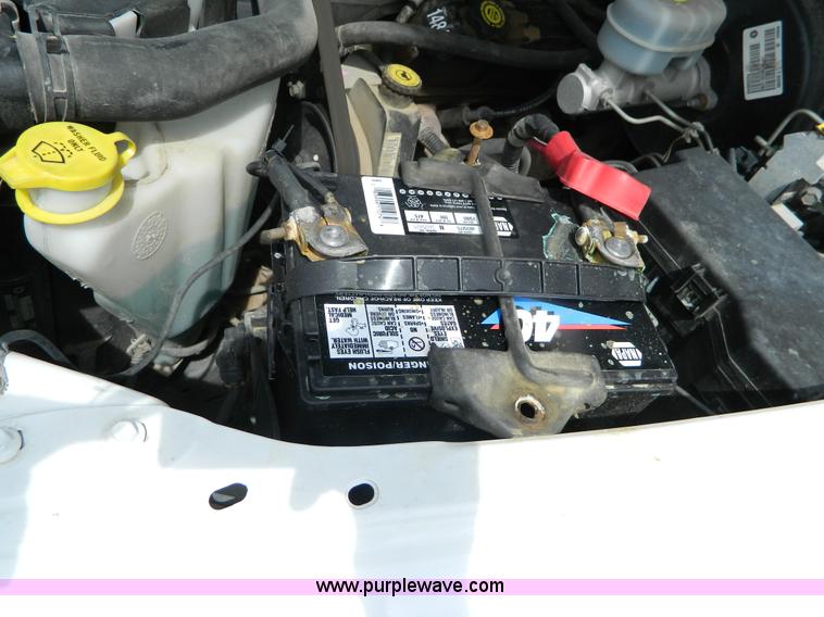 image for item B3754 2001 Dodge Ram 1500 pickup truck