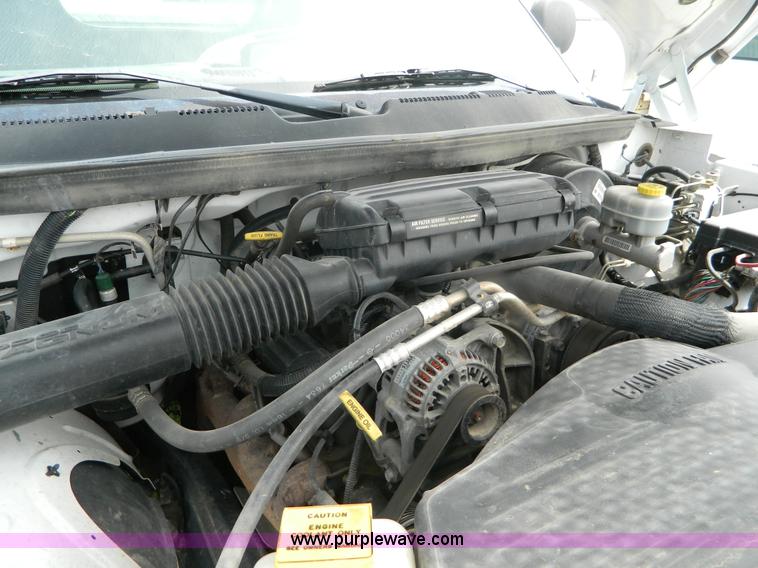 image for item B3754 2001 Dodge Ram 1500 pickup truck