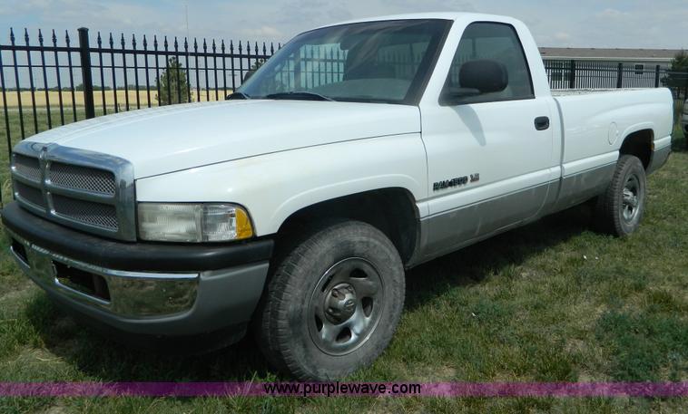 image for item B3755 2001 Dodge Ram 1500 pickup truck