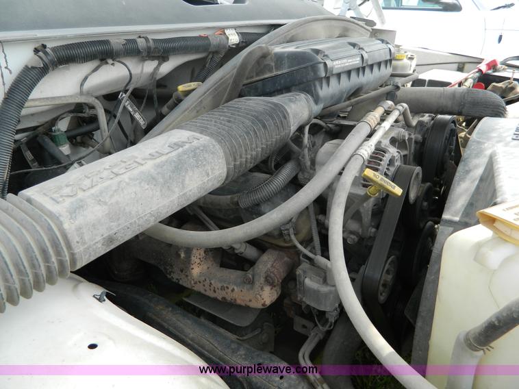 image for item B3755 2001 Dodge Ram 1500 pickup truck