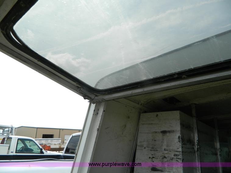 image for item B3756 1997 Chevrolet Chyenne 2500 utility pickup truck